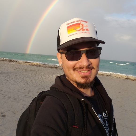 Meet your Posher, Willson - Picture 1 of 1